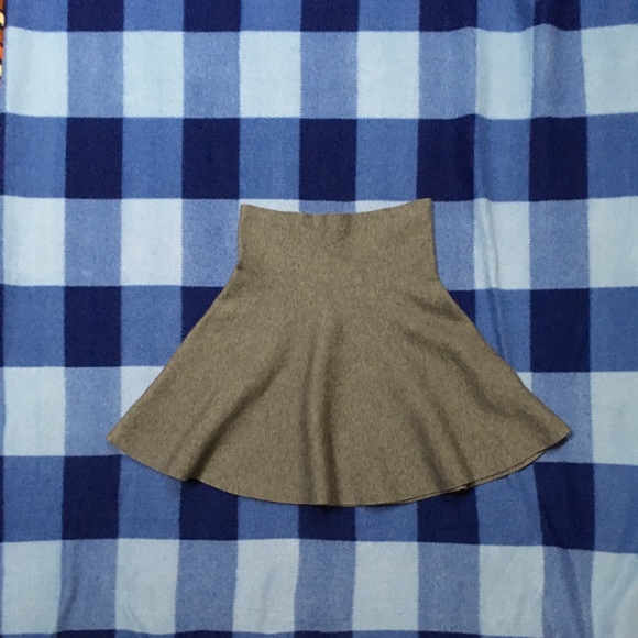 Zara Dresses & Skirts - New! Zara Knit Flare Grey Skirt Small Zara Dresses & Skirts - New! Zara Knit Flare Grey Skirt Small